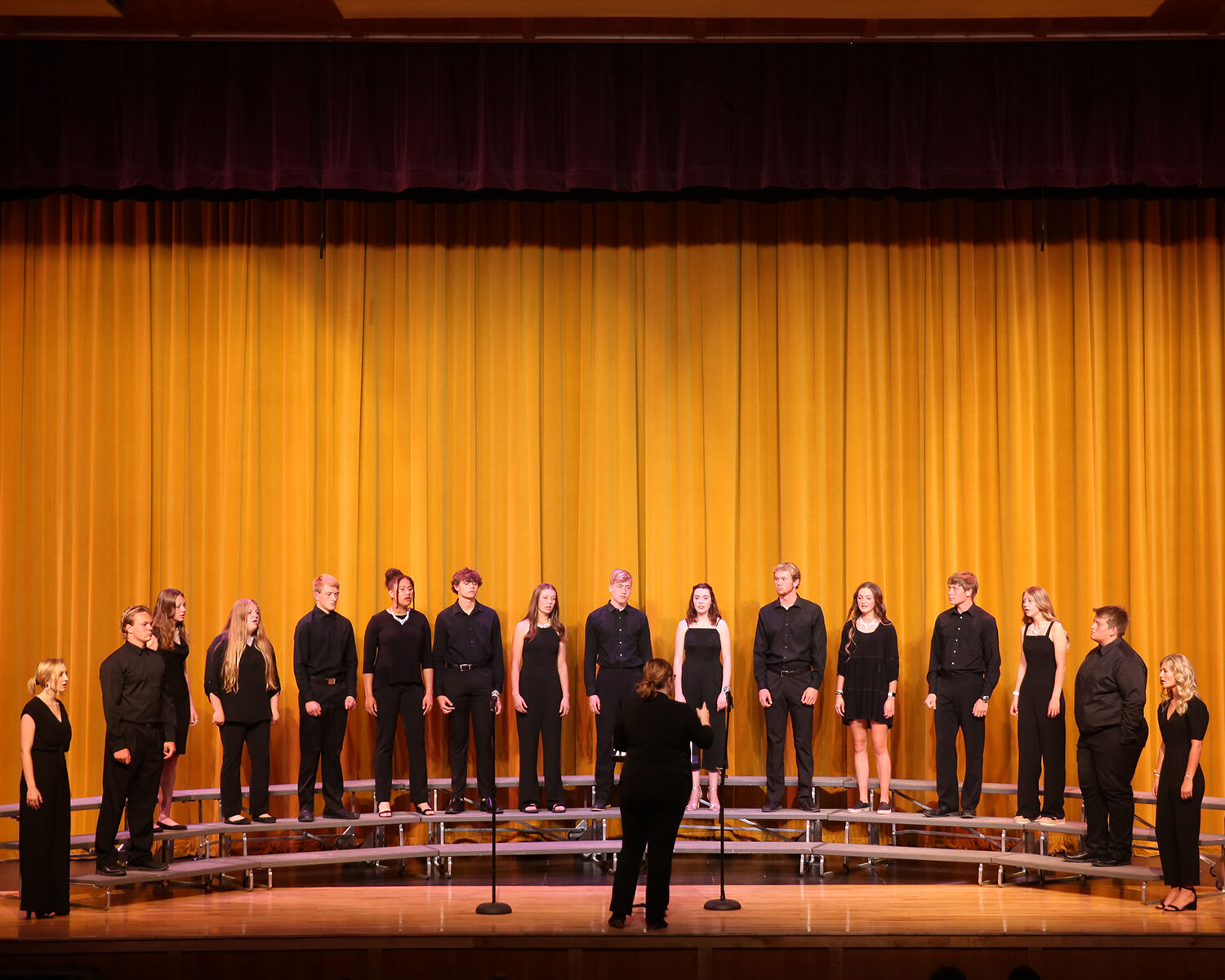 Balladiers opened the spring choir concert with four songs